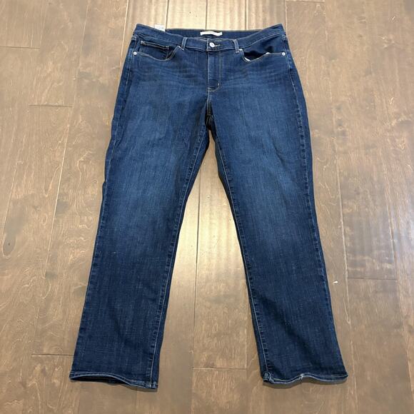 Levis Jeans Womens 33x30 Dark Wash Classic Straight Stretch 393250-0050 - Picture 1 of 14